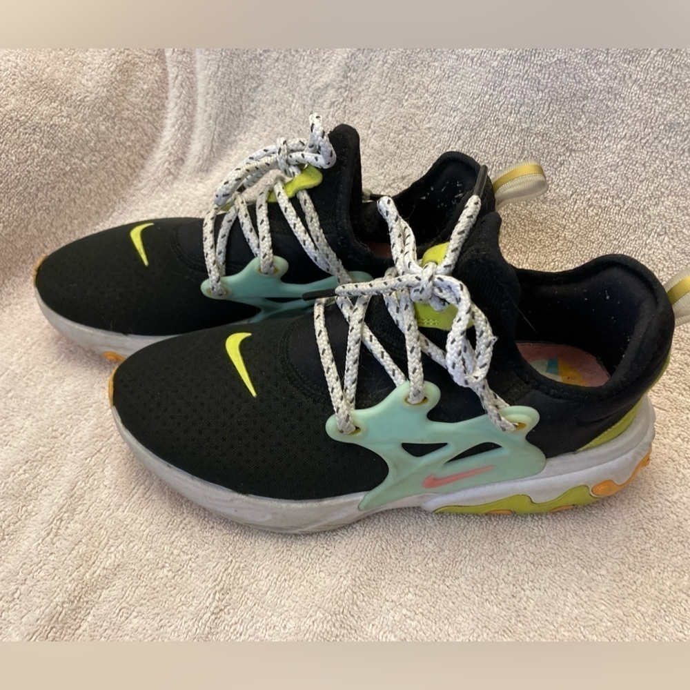 Nike React Presto Black Teal Tint Cyber (Women's) Sneakers Tennis Shoes Size 7.5